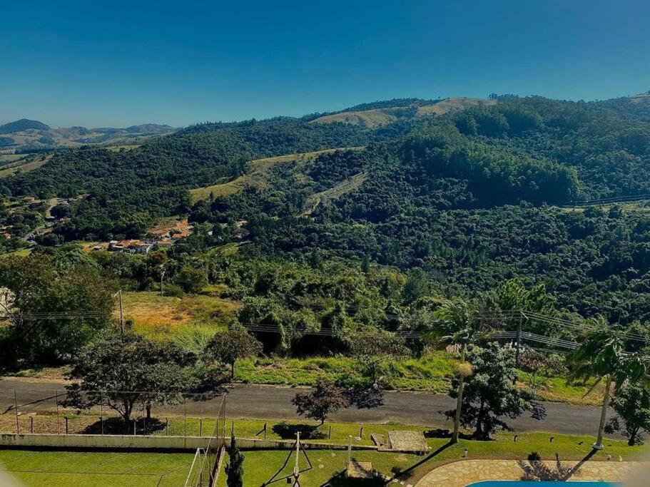 Apartmán Lindo Apartamento Na Montanha! Águas de Lindóia Exteriér fotografie